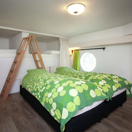 Holiday home Cozy Holiday Home In Bergharen With Forest Nearby *