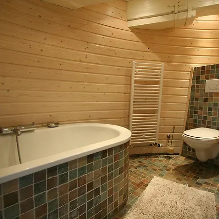 Cozy Holiday Home In Bergharen With Forest Nearby Holiday home *